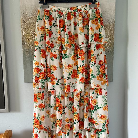 Wayf Floral Tiered Maxi Skirt (NWT) - Picture 11 of 15